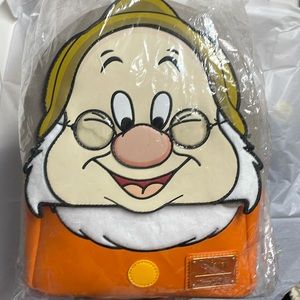 24HR DROP ⬇️ Loungefly doc backpack